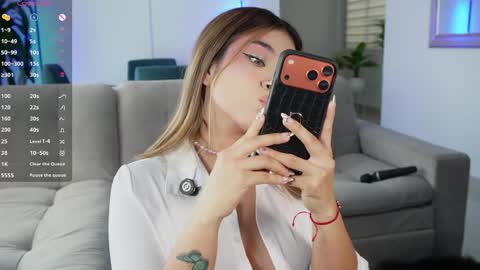 Snapshot of abby_john chatting on April 2026 09:05:01 PM abby_john online show from April 2026 09:05:01 PM