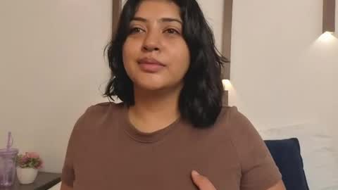 Abbygail online show from May 2026 12:32:01 PM