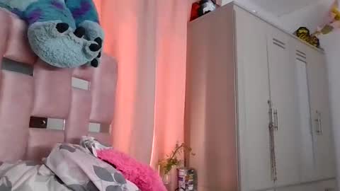 Snapshot of abby_moss_2 chatting on October 2025 03:13:02 PM abby_moss_2 online show from October 2025 03:13:02 PM