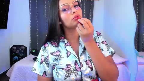 Snapshot of abby_parker1 chatting on October 2025 12:24:02 AM Abby online show from October 2025 12:24:02 AM