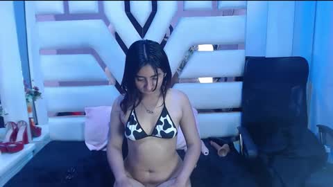 Snapshot of abby_pop_ chatting on October 2025 01:51:02 PM abby pop online show from October 2025 01:51:02 PM