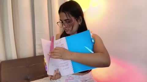 Snapshot of abby_raschell chatting on February 2026 06:26:01 AM abby_raschell online show from February 2026 06:26:01 AM