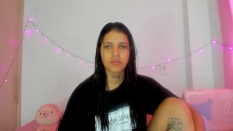 abby_rousee online show from November 2025 01:01:02 PM