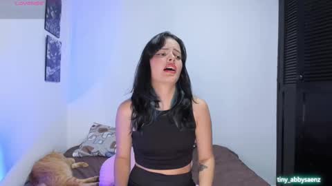 Snapshot of abby_saenz01 chatting on September 2025 07:36:01 PM Abby Saenz online show from September 2025 07:36:01 PM