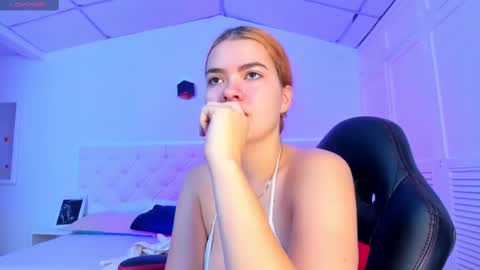 Snapshot of abby_sm1th chatting on September 2025 01:29:02 AM ABBY SMITH online show from September 2025 01:29:02 AM