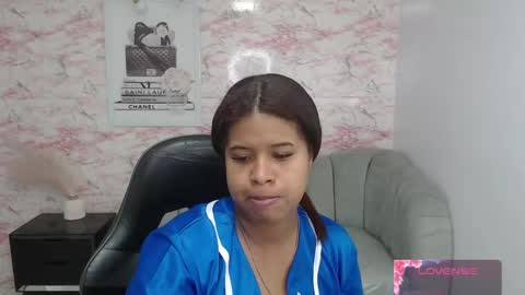 Snapshot of abby_t_ chatting on September 2025 03:00:02 AM abby online show from September 2025 03:00:02 AM