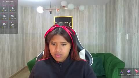 Snapshot of abby_t_ chatting on October 2025 02:55:02 AM abby online show from October 2025 02:55:02 AM