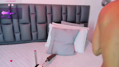 abbyadams23 online show from November 2025 02:58:01 AM