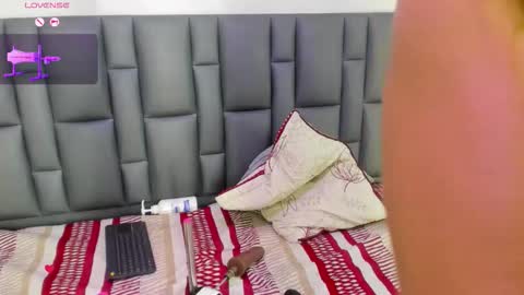 abbyadams23 online show from December 2025 04:10:01 AM