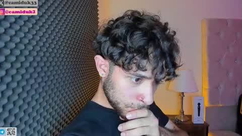 Snapshot of abbyandchris1 chatting on February 2025 01:33:02 PM START TRANSMISSION ---- AM COLOMBIA TIME online show from February 2025 01:33:02 PM