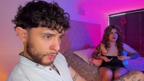 Snapshot of abbyandchris1 chatting on October 2025 01:10:01 PM START TRANSMISSION ---- AM COLOMBIA TIME online show from October 2025 01:10:01 PM