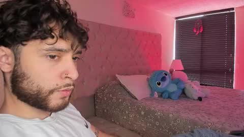 Snapshot of abbyandchris1 chatting on October 2025 01:23:02 PM START TRANSMISSION ---- AM COLOMBIA TIME online show from October 2025 01:23:02 PM