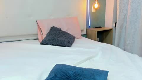 Snapshot of abbydixon1 chatting on December 2024 03:36:02 AM Abby Dixon online show from December 2024 03:36:02 AM