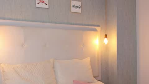 Abby Dixon  online show from March 2025 03:55:02 AM