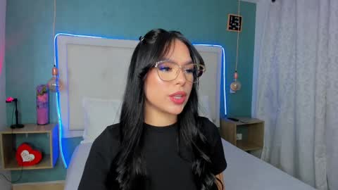 Snapshot of abbydixon1 chatting on March 2025 12:26:02 AM Abby Dixon online show from March 2025 12:26:02 AM