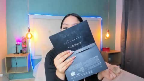 Abby Dixon  online show from March 2026 11:49:01 AM