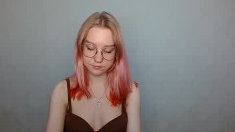 Abby Lovense is active online show from December 2024 08:09:01 AM