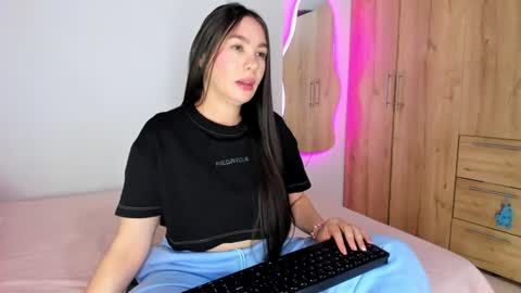 Abby  online show from June 2026 07:13:02 AM