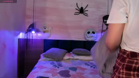 Abigail online show from October 2025 11:30:02 AM