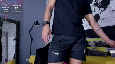 Independence model AbelAsburgo online show from January 2025 08:22:01 PM