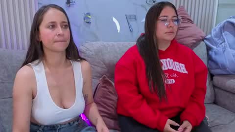 abella_as_ online show from April 2026 01:34:02 PM