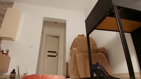 Mermaid online show from October 2025 09:00:02 PM