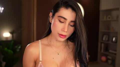 abie_owen online show from May 2026 12:16:01 AM