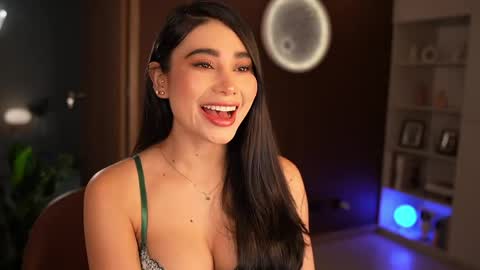 abie_owen online show from May 2026 12:52:01 AM