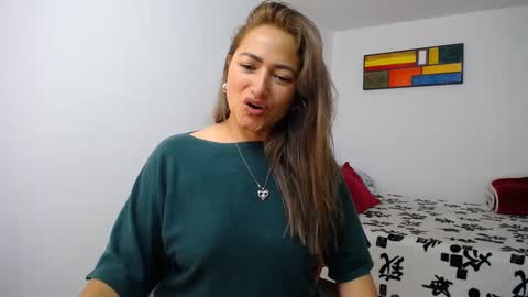 Snapshot of abie_spicy_ chatting on September 2025 01:34:02 PM ximena online show from September 2025 01:34:02 PM