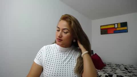 Snapshot of abie_spicy_ chatting on September 2025 01:03:01 PM ximena online show from September 2025 01:03:01 PM