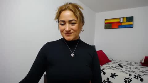 Snapshot of abie_spicy_ chatting on September 2025 01:48:02 PM ximena online show from September 2025 01:48:02 PM