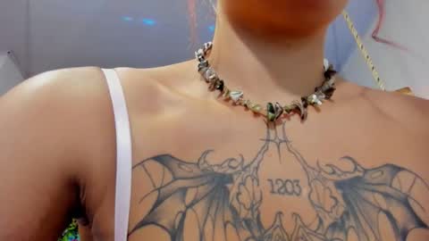 Snapshot of abigail_dulce chatting on March 2026 05:57:02 AM Abigail online show from March 2026 05:57:02 AM