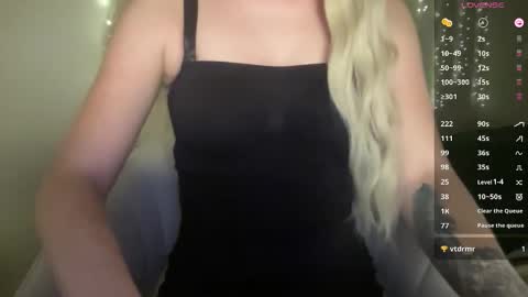 Snapshot of abigailsage chatting on November 2025 11:40:02 PM AbigailSage online show from November 2025 11:40:02 PM