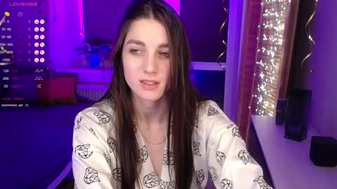 Snapshot of abigailwills chatting on February 2025 11:44:02 PM Abigail online show from February 2025 11:44:02 PM