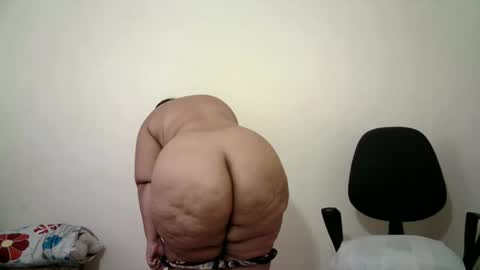 Snapshot of abril__ass chatting on January 2025 02:08:02 PM abril__ass online show from January 2025 02:08:02 PM