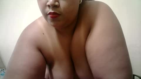 abril__ass online show from February 2026 01:40:02 PM