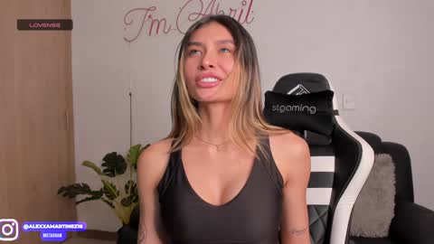 Snapshot of abril_w18 chatting on December 2024 11:11:01 PM My name is Alexa. Please say hello I like to chat with you. If you have requests please use tip online show from December 2024 11:11:01 PM