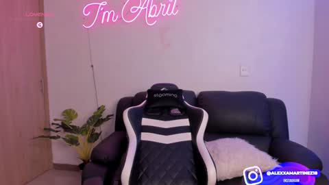 Snapshot of abril_w18 chatting on January 2025 04:47:01 AM My name is Alexa. Please say hello I like to chat with you. If you have requests please use tip online show from January 2025 04:47:01 AM