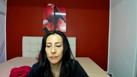 Snapshot of abrillee1 chatting on January 2025 01:45:02 AM ABRIL online show from January 2025 01:45:02 AM