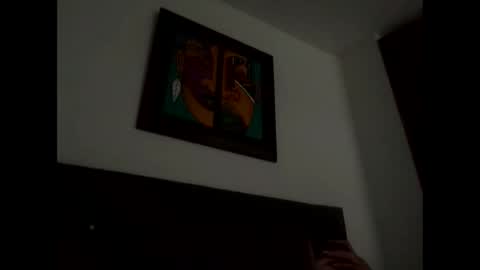 abrilsantosxo online show from April 2026 12:33:02 PM