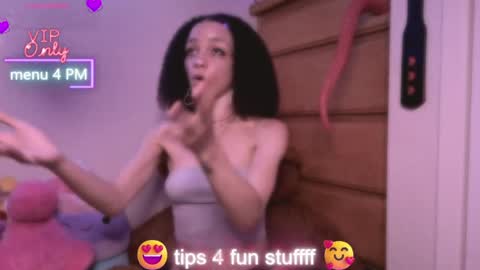 Peach online show from May 2026 02:52:01 AM