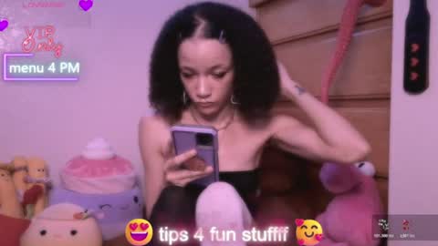 Snapshot of abruisedpeach chatting on June 2026 03:04:01 AM Peach online show from June 2026 03:04:01 AM