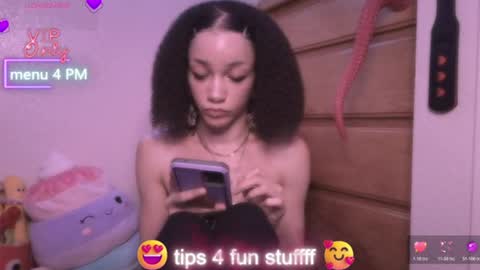 Snapshot of abruisedpeach chatting on June 2026 03:09:02 AM Peach online show from June 2026 03:09:02 AM