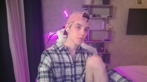 Snapshot of abslut chatting on February 2026 08:40:01 PM Nick online show from February 2026 08:40:01 PM