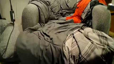 Snapshot of absolootzro chatting on October 2025 08:55:02 AM absolootzro online show from October 2025 08:55:02 AM