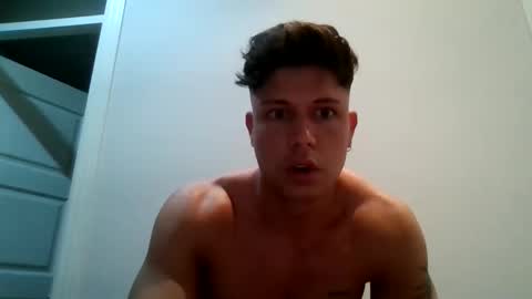 Snapshot of absolutwinner chatting on February 2026 10:43:02 PM absolutwinner online show from February 2026 10:43:02 PM