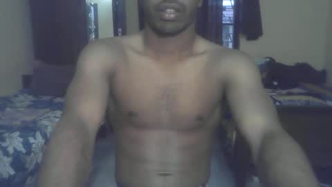 Snapshot of abusaada20 chatting on January 2025 12:33:01 PM Thefitguy online show from January 2025 12:33:01 PM
