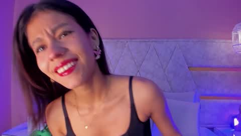 Snapshot of aby_lee_ chatting on October 2025 11:18:02 AM Aby online show from October 2025 11:18:02 AM
