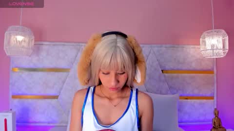 Snapshot of aby_lee_ chatting on October 2025 11:44:01 AM Aby online show from October 2025 11:44:01 AM