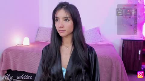 Snapshot of aby_whitee chatting on December 2024 04:31:02 AM Aby online show from December 2024 04:31:02 AM